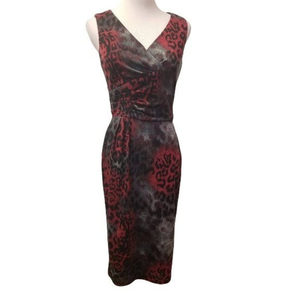 Frank Lyman Design V-neck animal printed dress women's size 4 (252)